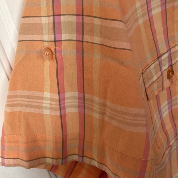 ❤️🔥5/20$ VILLAGER/Liz Claiborne💫Women's Peach/Pink Short Sleeve Button-Up Top - Picture 7 of 11